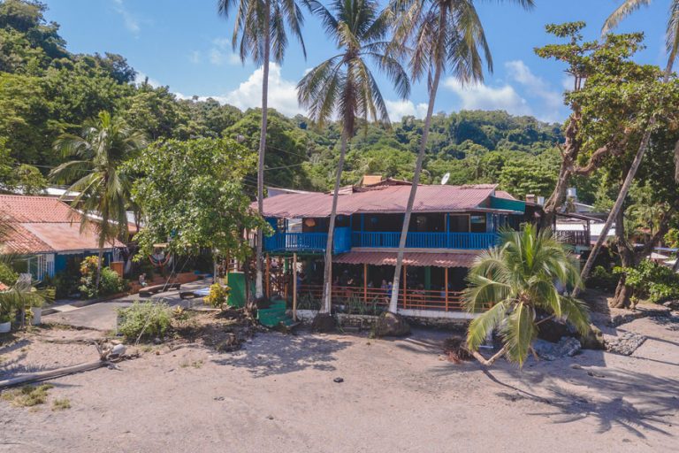 Montezuma Latino Beach Food 1 768x512
