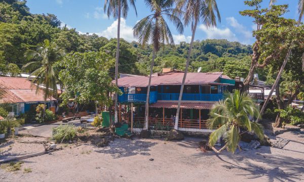 Montezuma_Latino_Beach