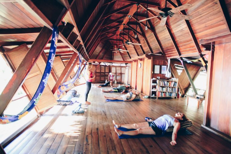 Ylang Ylang Yoga 8 1 768x512